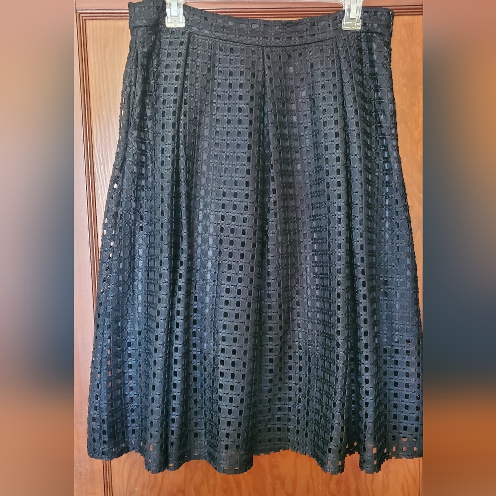 New York & Company 7th Ave Design Black Overlay Skirt